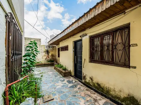 Depto Tipo Casa en Venta de 6 ambientes