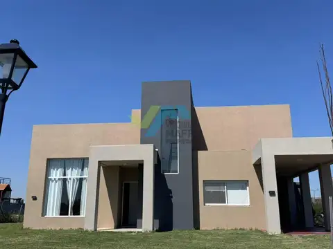 APTO CREDITO - Casa en dos plantas San Sebastian area 5
