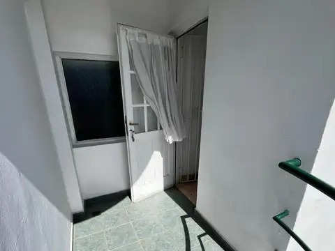 Departamento en Alquiler en Temperley, $ 700.000