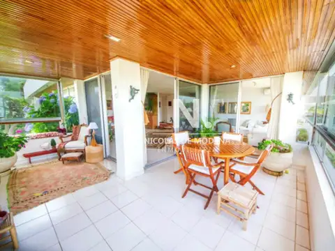 Departamento 4 ambientes con 3 baños