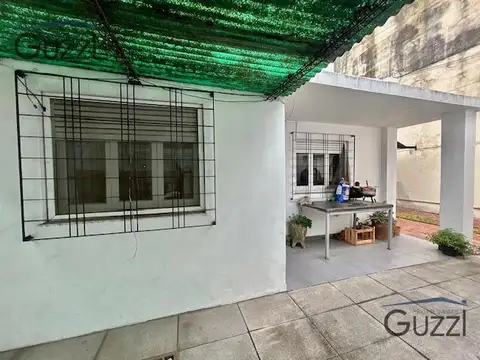 Depto Tipo Casa en Venta con 1 cocheras