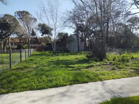 Terreno en  venta en semi Barrio Cerrado, San Isidro