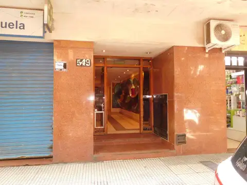 Olavarria 500 , Piso 2
