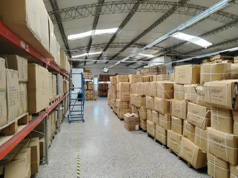 GALPON DEPOSITO OFCICINAS  