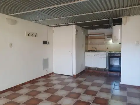 Depto Tipo Casa en Alquiler de 1 dormitorio