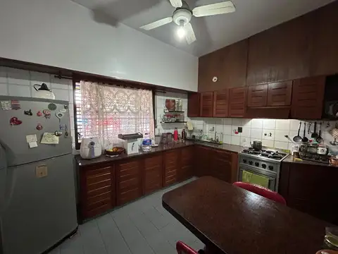 Casa en Venta en Villa Luzuriaga, USD 150.000