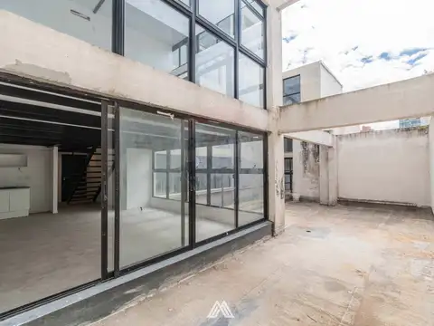 Alquiler y o Venta oficina reciclado Ciudad Vieja