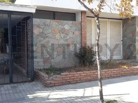 comandante Fossa 100