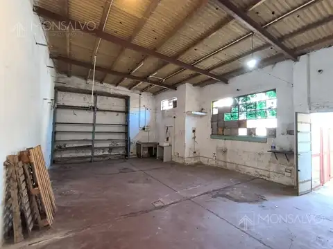 Galpon en Alquiler en Villa Ballester, $ 700.000