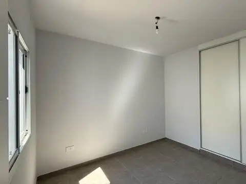 Departamento 4 ambientes con 1 baño