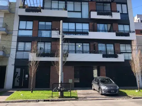 Alquiler departamento dos ambientes con cochera