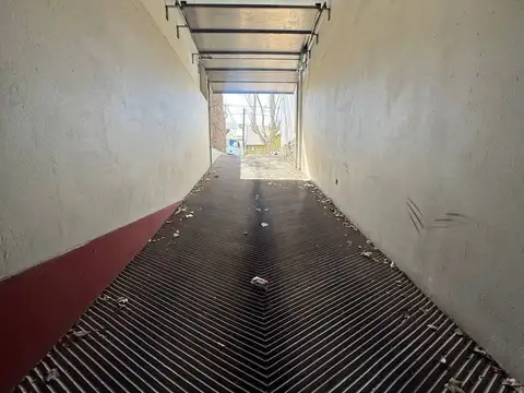 COCHERA VENTA EXCELENTE UBICACIÓN LOMAS DE ZAMORA