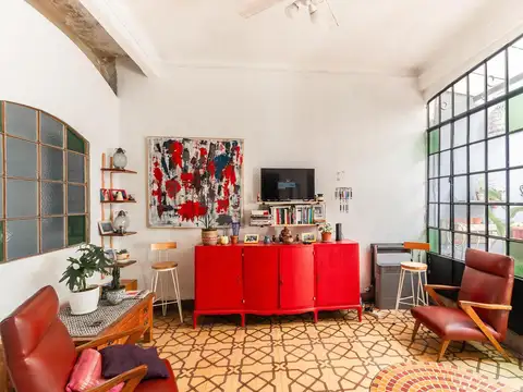 Casa en Venta. Siete Ambientes. Patio. Terraza. San Cristobal