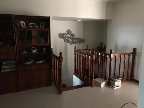 EXCELENTE CHALET CENTRICO