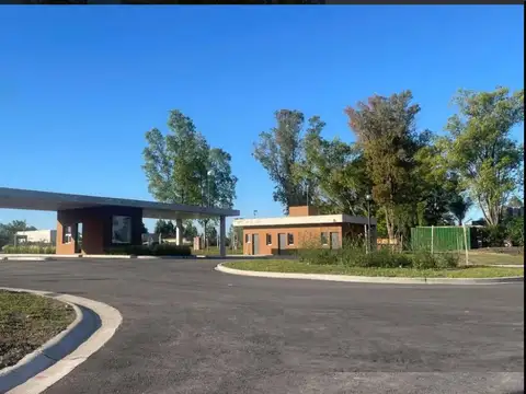 Terreno en Venta en Pilar Del Este - Santa Sofia, USD 40.000
