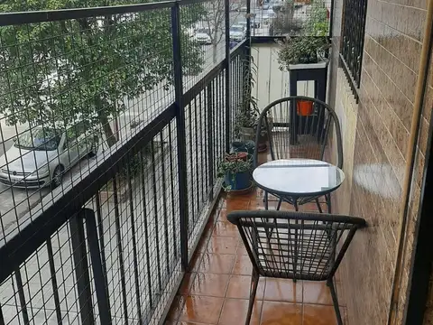 VENTA DEPTO DOS AMB V LURO C/COCH BALCON AL FRENTE