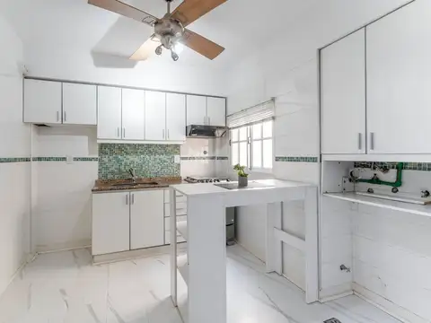 Dpto 4 amb. amplio losa radiante bajas expensas