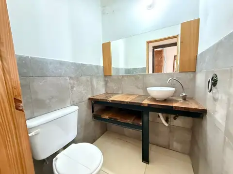 Casa 4 ambientes con 1 baño