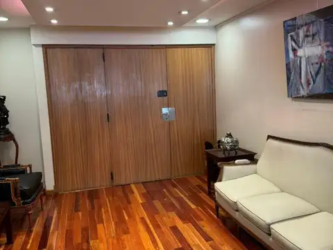 Oficina en Venta en Tribunales, USD 290.000