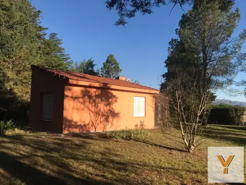 Casa en venta - 3 Dormitorios 2 Baños - Molinari