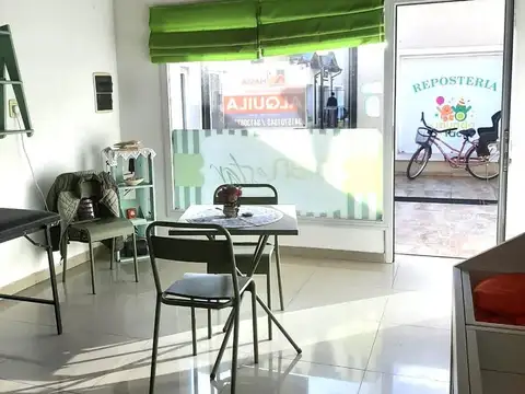 Local en Alquiler en Ibarlucea, $ 320.000