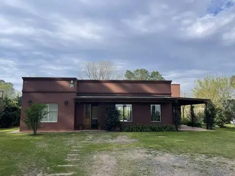 CASA ESTILO CAMPO, EN VENTA, CLUB DE CAMPO EL MORO, MARCOS PAZ