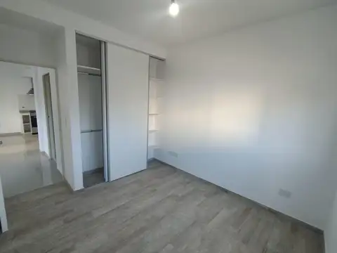 Depto Tipo Casa en Venta de 1 dormitorio