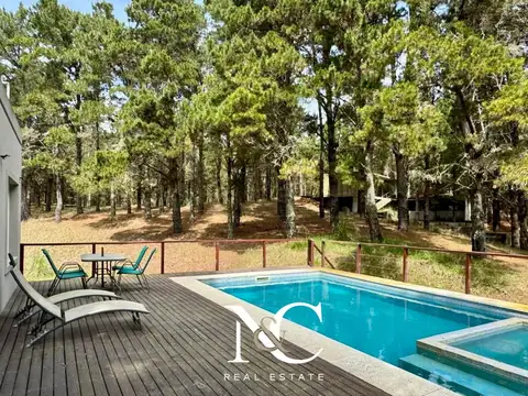 Casa en  venta en Costa Esmeralda con gas natural
