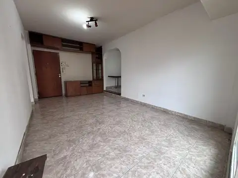Departamento en Alquiler en Almagro, $ 600.000