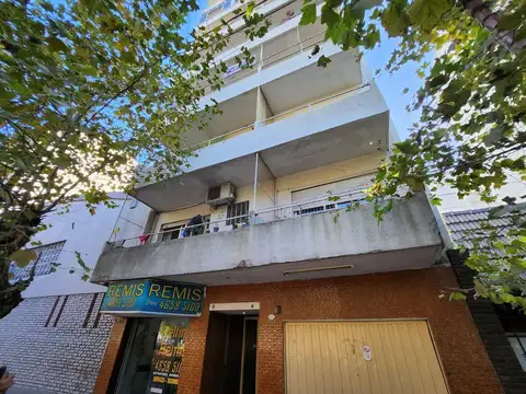 Departamento 2 ambientes en alquiler Ramos Mejia