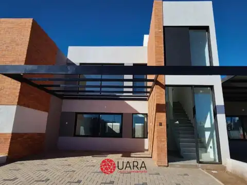 Casa en Venta en Prados De Manantiales, USD 202.000