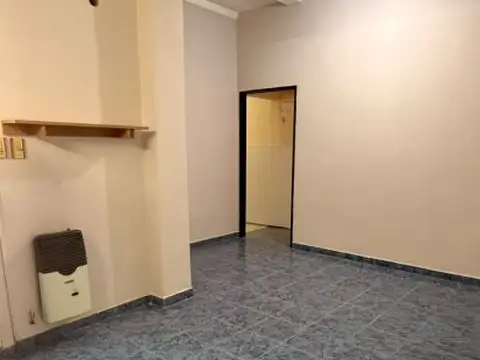 Casa en Alquiler en San Lorenzo, $ 850.000