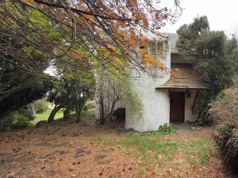 CASA SOBRE COSTA, B. LAS CHACRAS