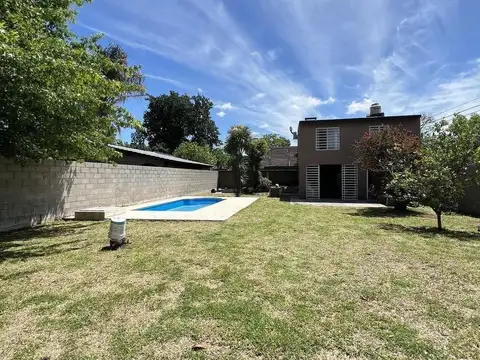 Gines de la Quintana  al 3280, Paso del Rey, Moreno