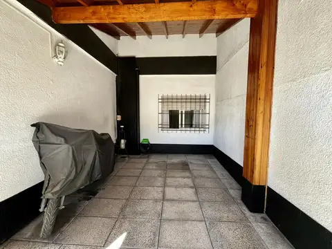 Casa en Venta en Villa Sarmiento, USD 95.000