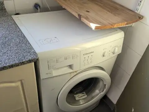 Alquiler | Córdoba y Suipacha | Departamento 1 Dormitorio con Balcón Al Frente Excelente Ubicac...