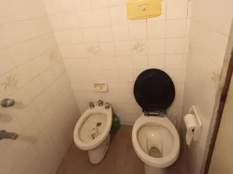 Local en Alquiler en Wilde, $ 330.000