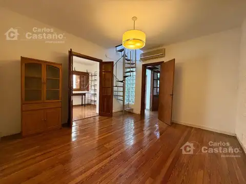 PH 3 Amb. Sin Expensas con Patio y Terraza, Cerca de Av. Maipú