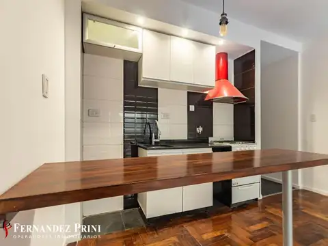 Uruguay 1200, Piso 2