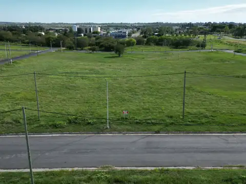 Terreno en Venta en Oro Verde, USD 15.000