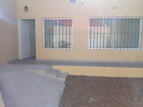 Casa en Alquiler de 2 dormitorios