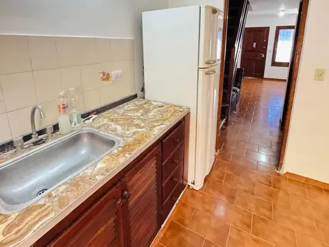 Depto Tipo Casa en Venta con 1 cocheras