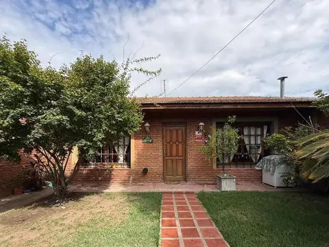 CHALET EN VENTA EN R. CALZADA