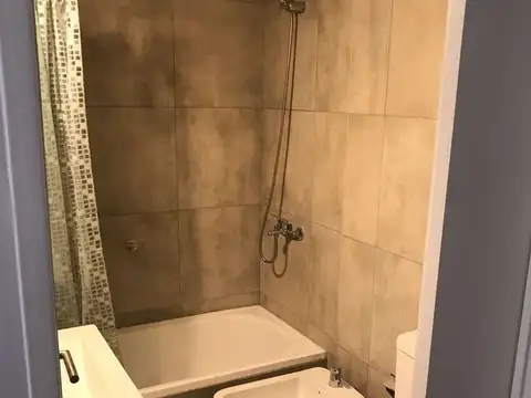 Departamento en Venta en Flores, USD 79.000