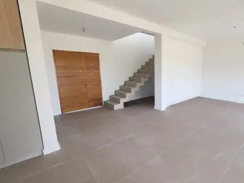 Casa en Venta 1 año