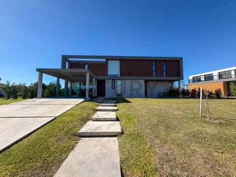 CASA EN VENTA | BARRIO LA DILIGENCIA, PILARÁ