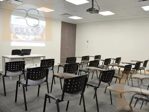 Oficina en Alquiler al Norte