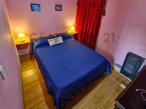 ALQUILER PERMANENTE CASA EN BARRIO LAS ROSAS - SAN MARTIN DE LOS ANDES.