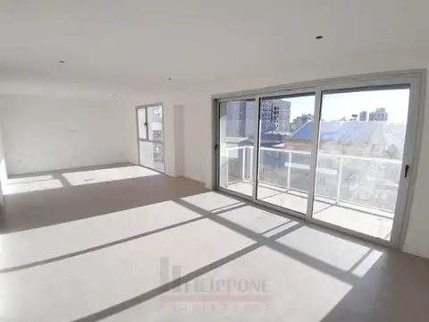Departamento en venta de 3 dormitorios c/ cochera en Centro