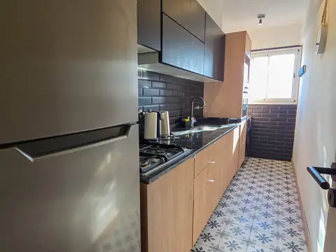 Departamento 2 amb. con balcón francés - A. Brown y Lamadrid